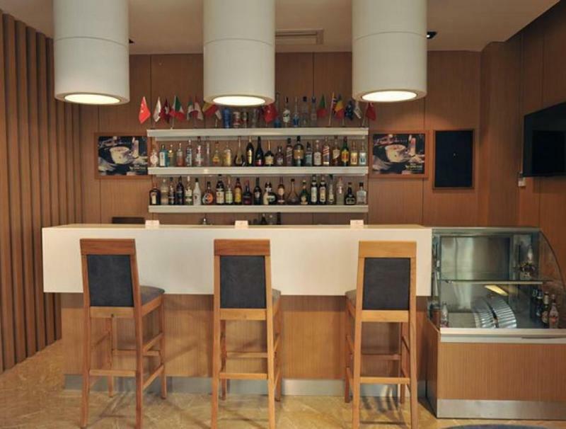Asya Hotel Истанбул Екстериор снимка